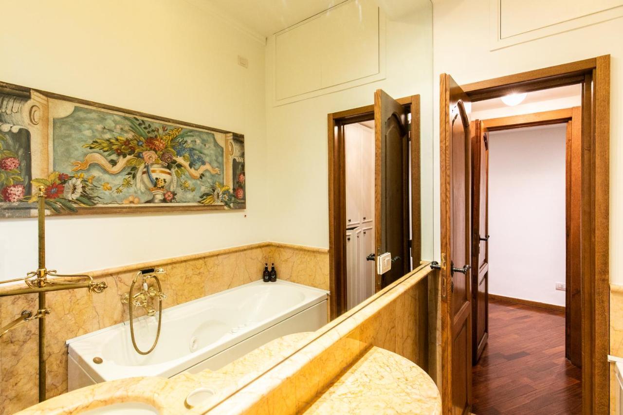 Klimt - Jacuzzi 5 Star - Luxury Design Apartment Milão Exterior foto
