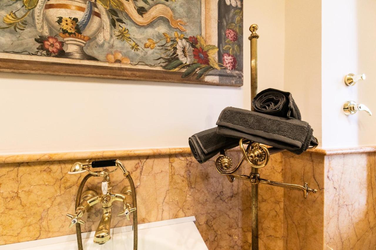Klimt - Jacuzzi 5 Star - Luxury Design Apartment Milão Exterior foto